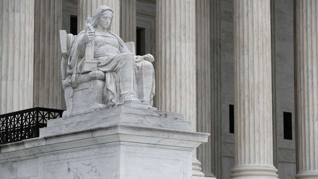 2 female firsts at the Supreme Court announce retirements