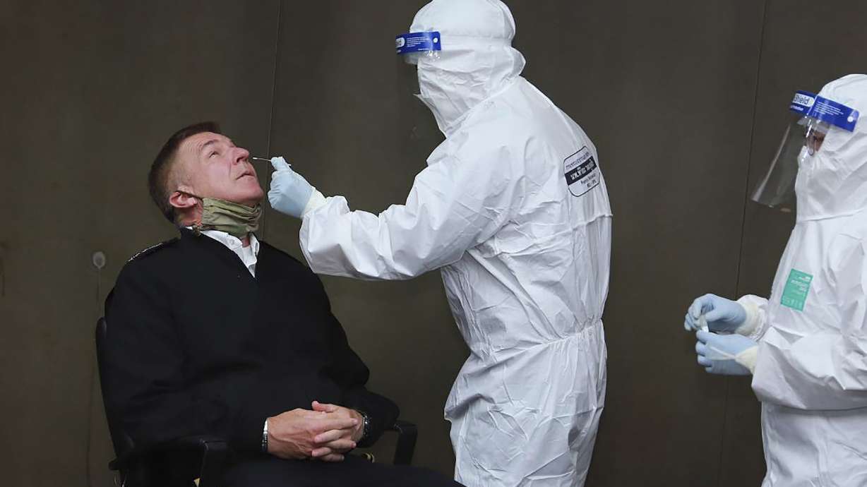 US Army chief welcomed to Thailand with coronavirus test
