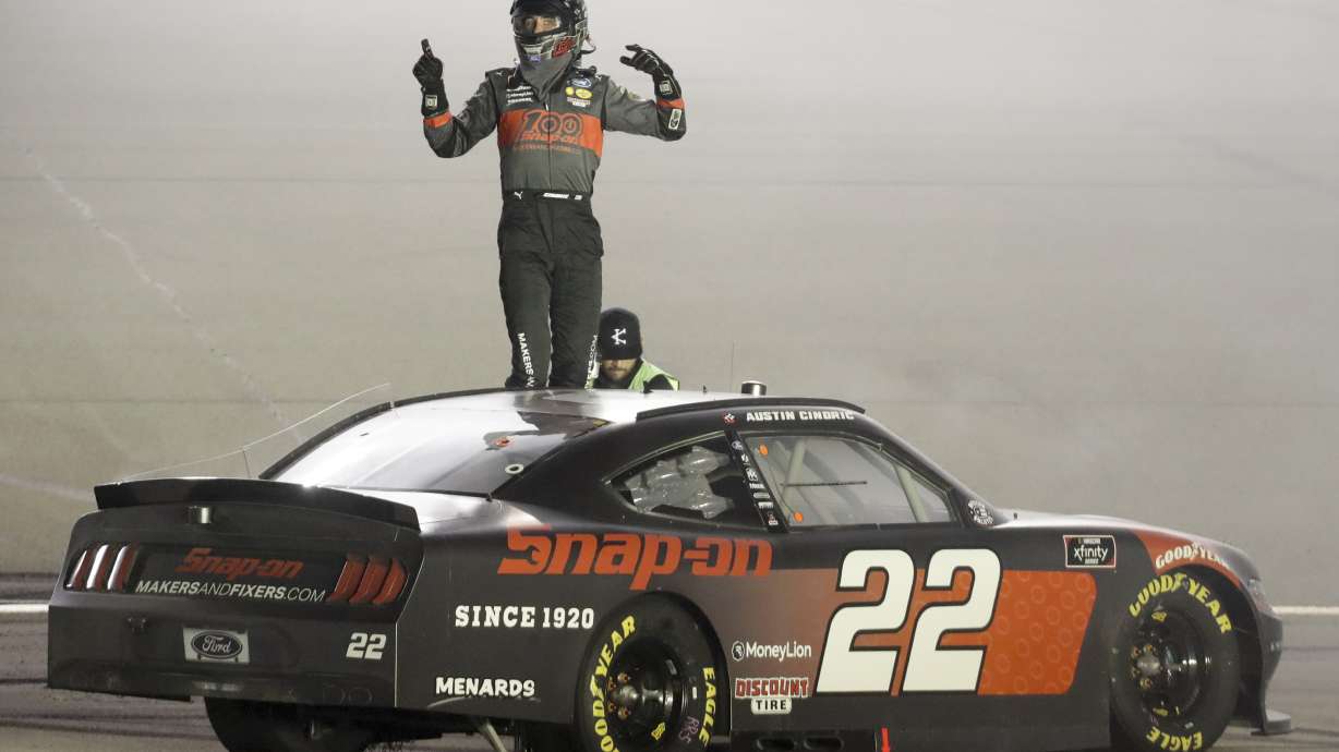 Austin Cindric completes Xfinity sweep at Kentucky Speedway