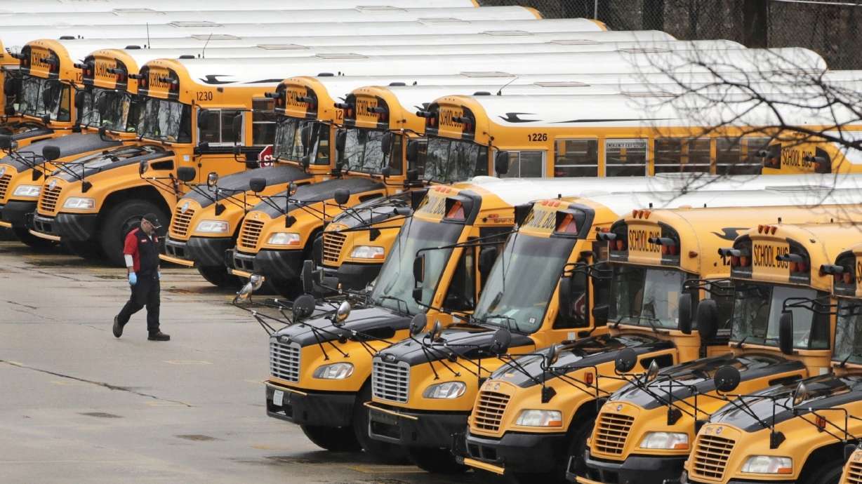 AP FACT CHECK: Trump team's false comfort on schools, virus