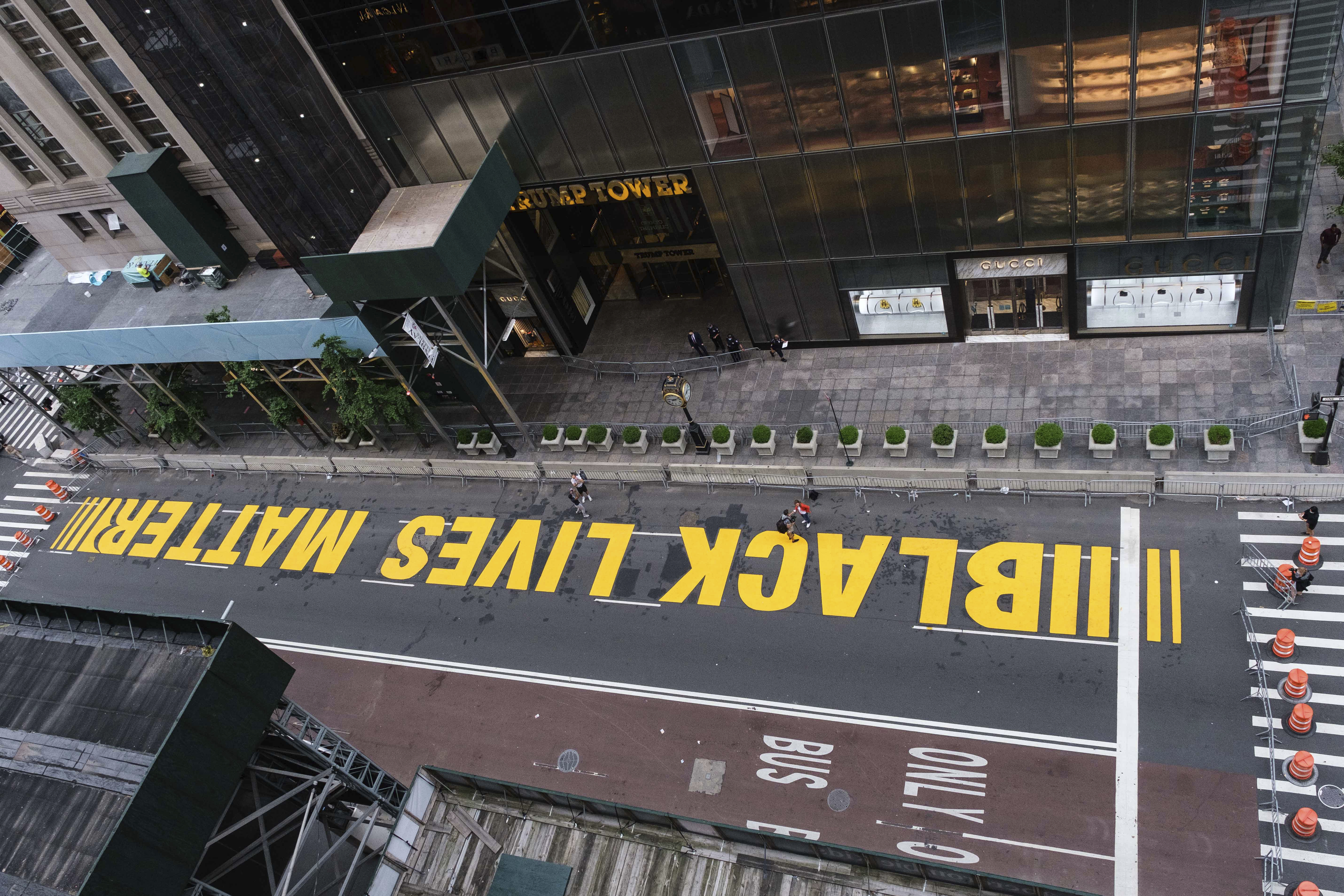 Video shows man vandalizing NYC 'Black Lives Matter' mural
