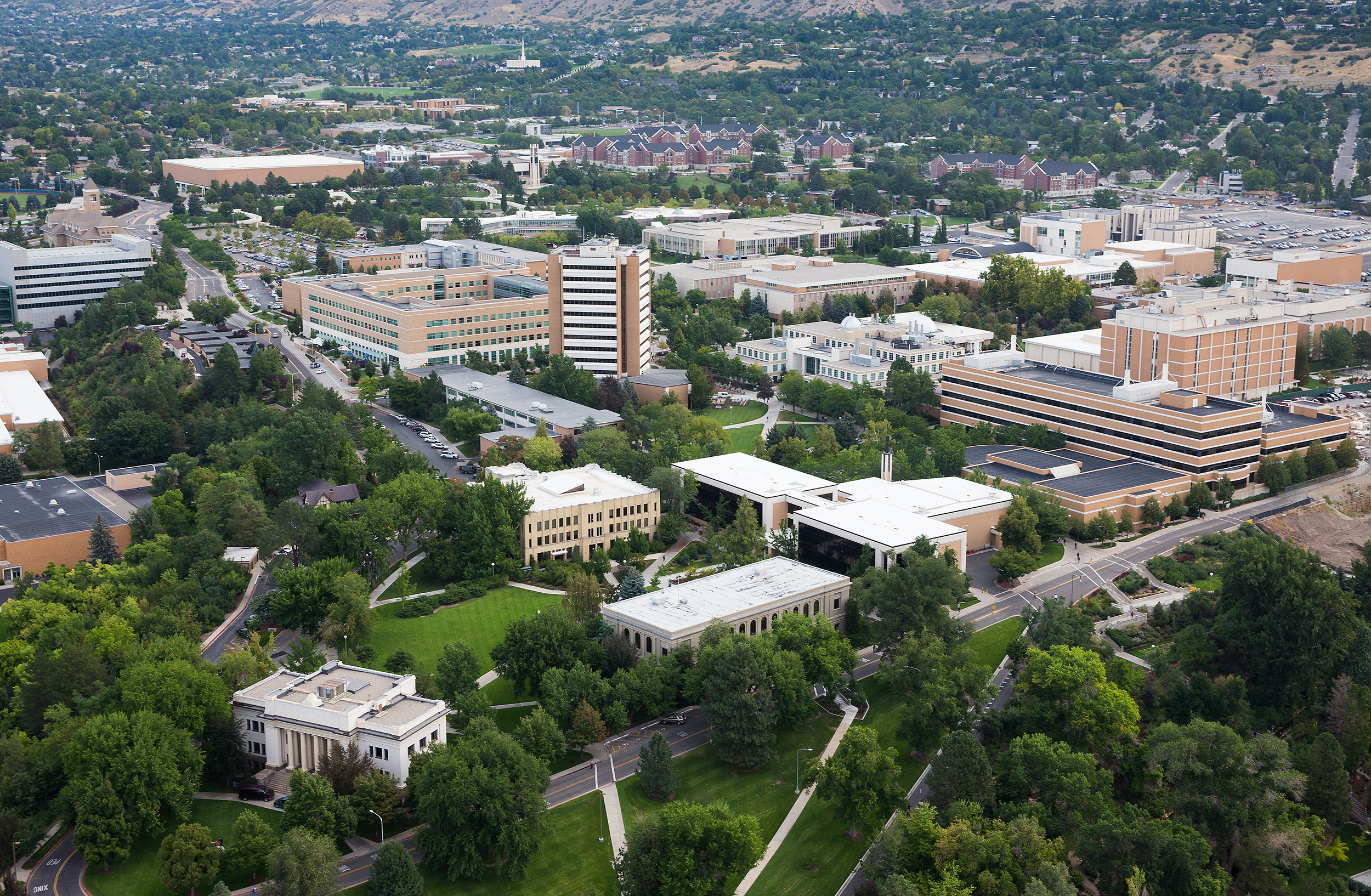 Student sues BYU, saying move to online classes offered ‘subpar’ education