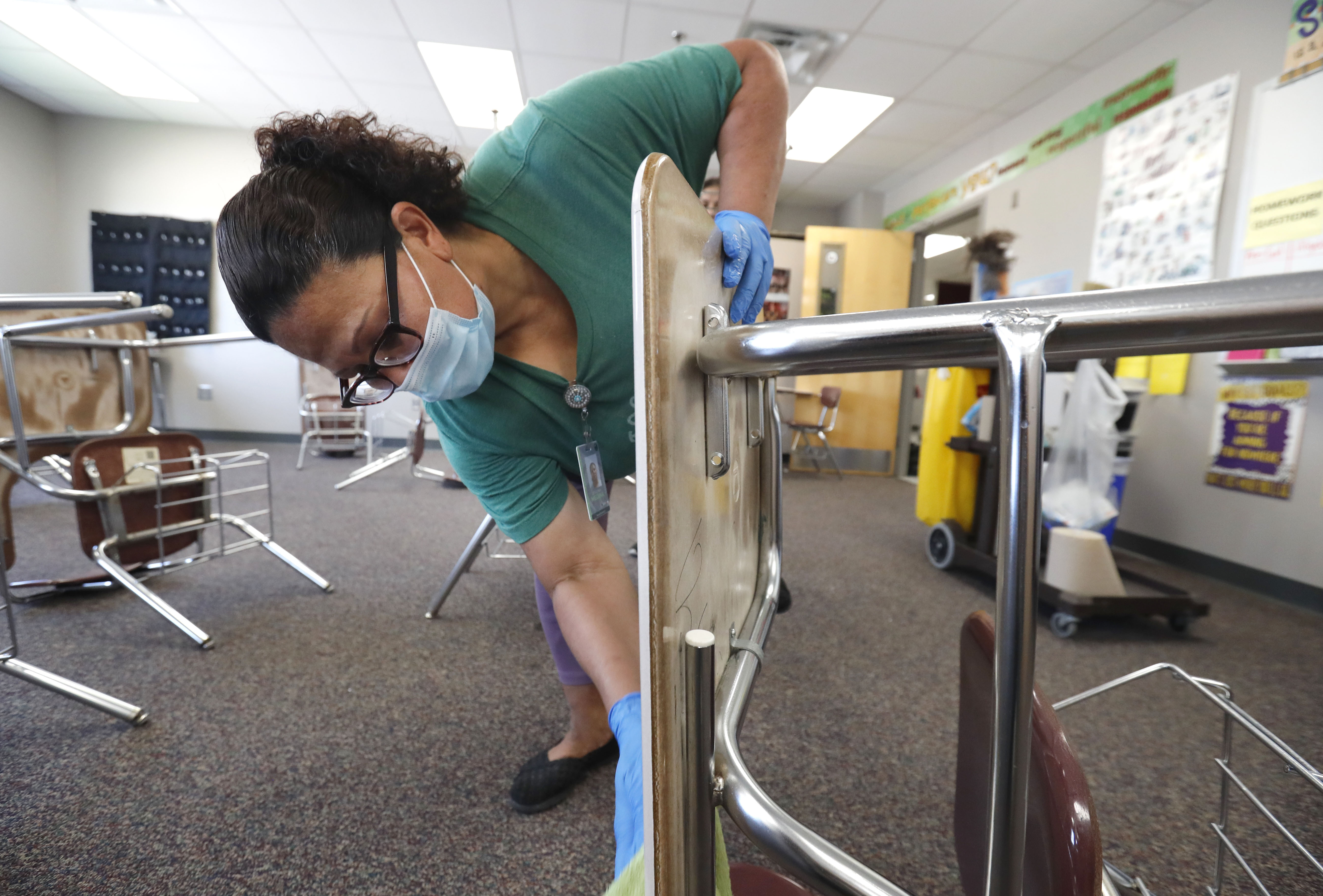 Texas deaths hit record, schools get OK for virtual classes
