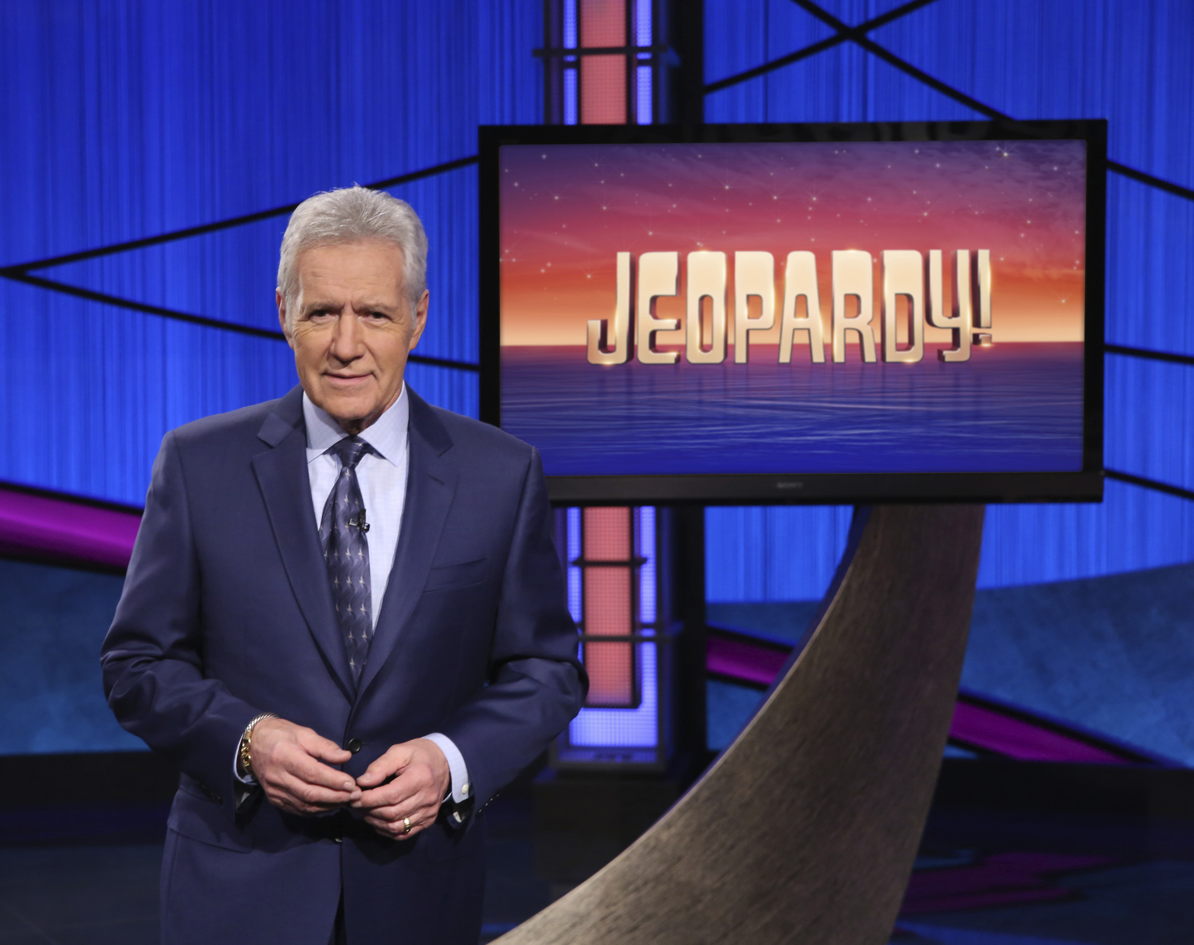 Alex Trebek expects to mark 2-year cancer survival in 2021