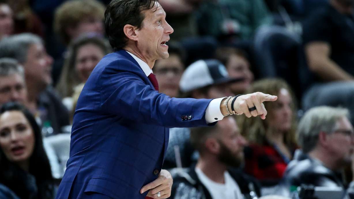 Utah Jazz head coach Quin Snyder works the sideline during the game against the Chicago Bulls at Vivint Smart Home Arena in Salt Lake City on Saturday, Jan. 12, 2019.