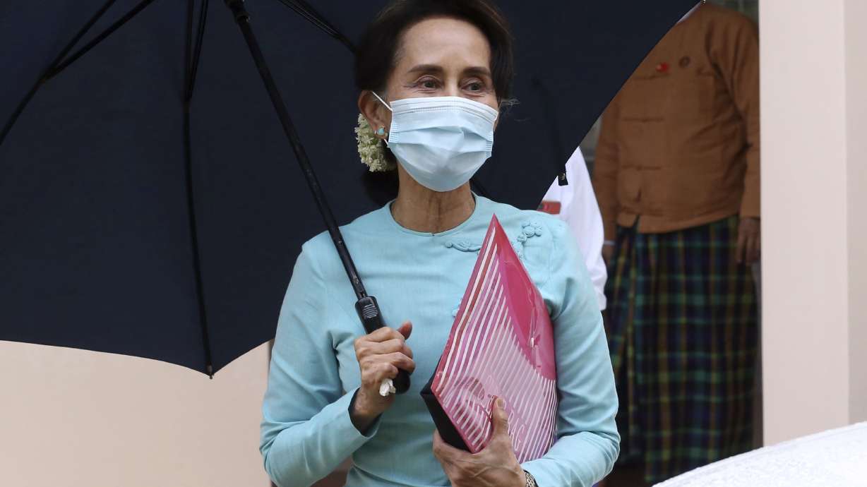 Myanmar leader Suu Kyi to run again in November election