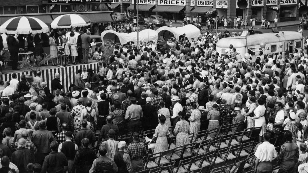 A recreation of the arrival of the Nauvoo caravan at Sugar House on July 24, 1947. An event in Salt Lake City also held that day drew a crowd of 50,000 people for the 100th anniversary of pioneers arriving at the Salt Lake Valley.