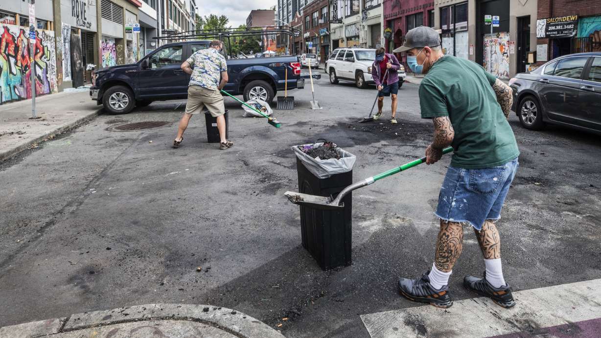 Seattle officials uneasy as more US agents arrive in city