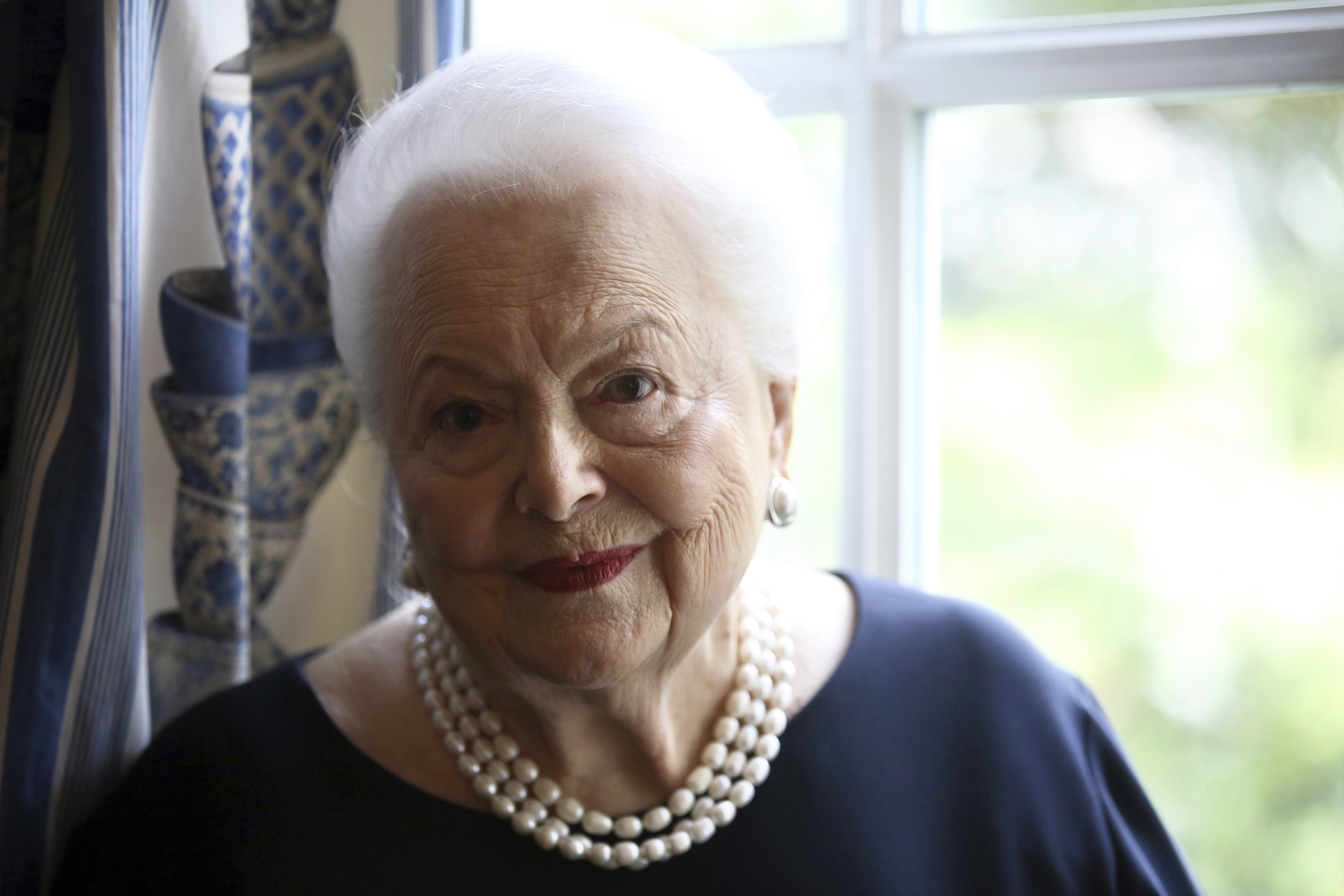 Olivia de Havilland, Oscar-winning actress, dies at 104