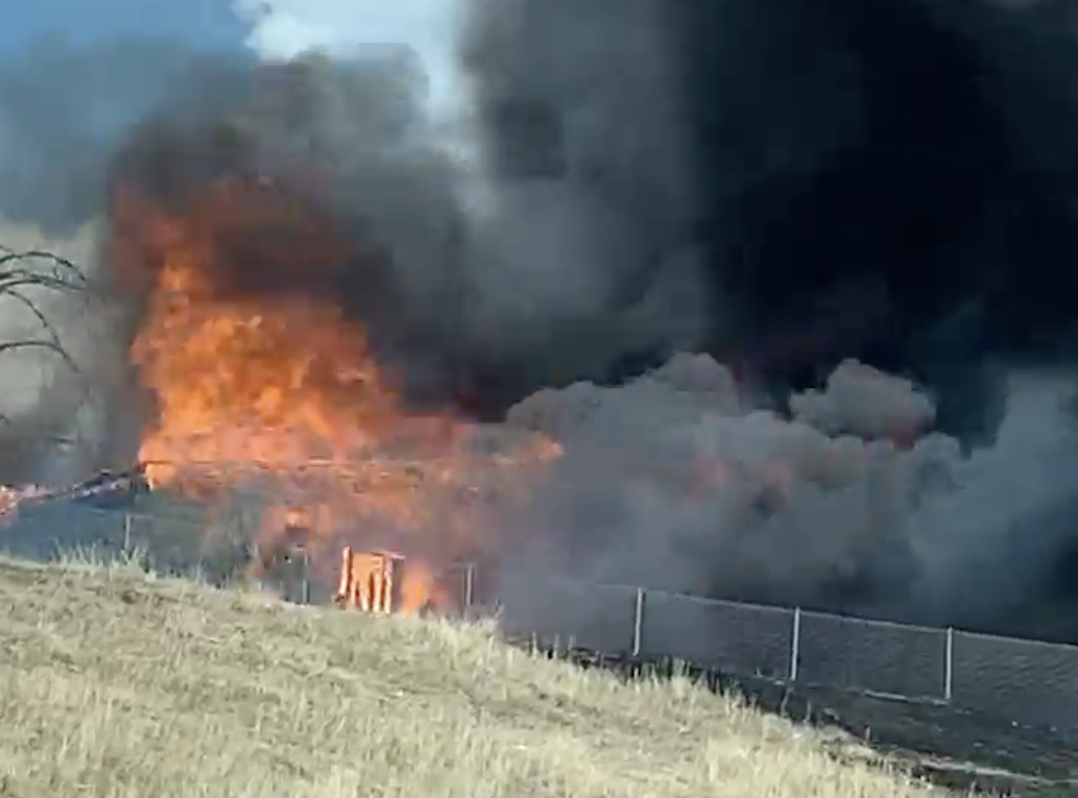 I-215 in Holladay open after closure from nearby fire