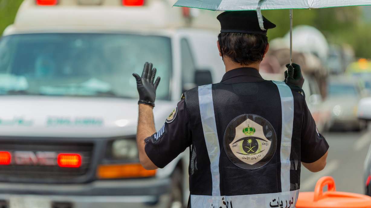 Pilgrims arrive in Mecca for downsized hajj amid pandemic