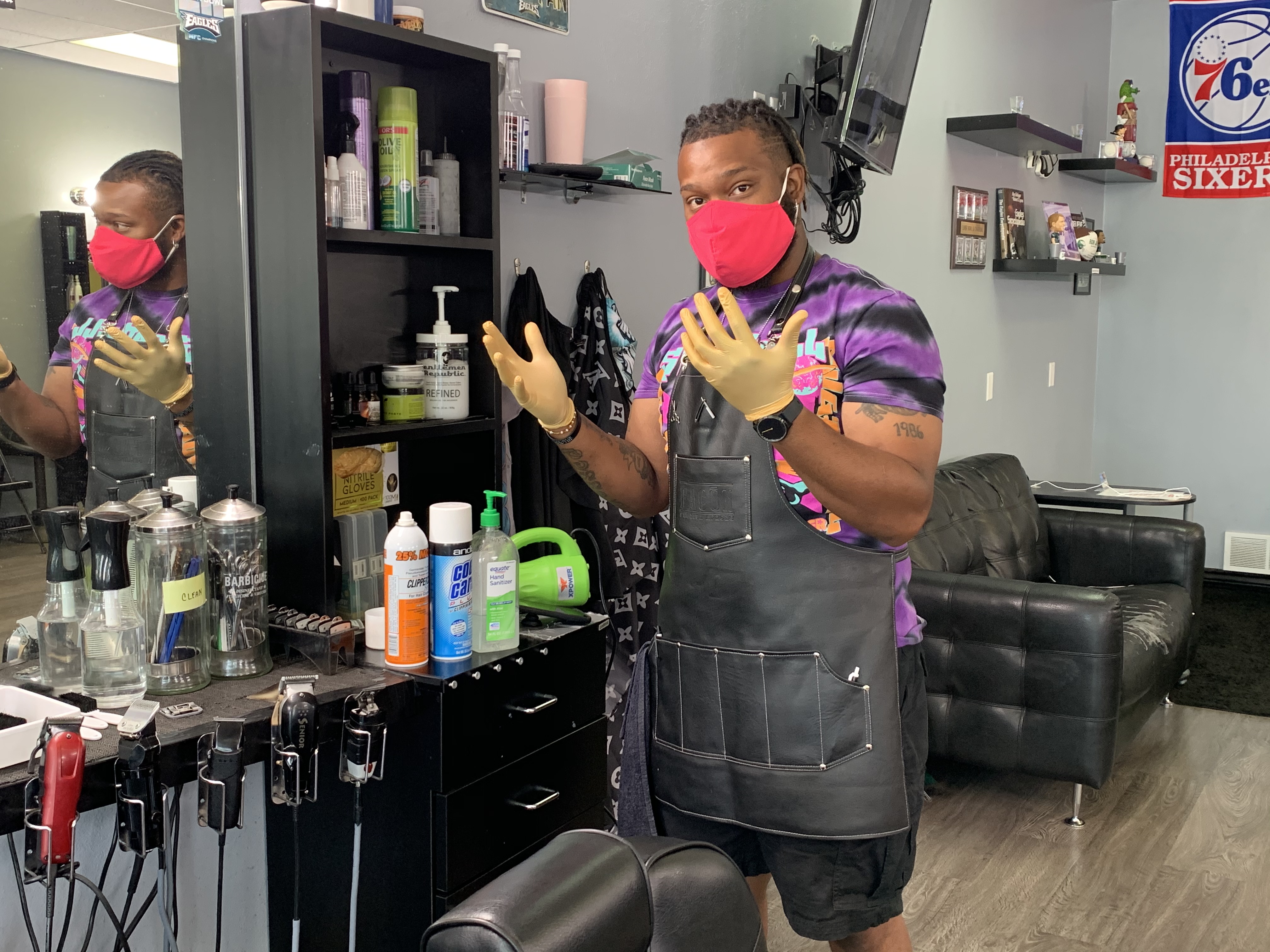 Darren Herder at A Philly-Aided Barbers in Taylorsville