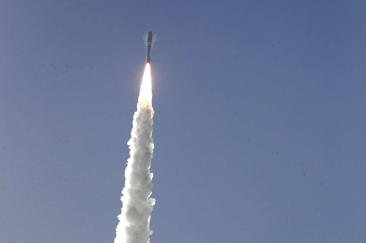 A United Launch Alliance Atlas V rocket lifts off from pad 41 at the Cape Canaveral Air Force Station Thursday, July 30, 2020, in Cape Canaveral, Fla. The mission will send a Mars rover to the Red Planet to search for signs of life, explore the planet's geology and much more. (AP Photo/John Raoux)