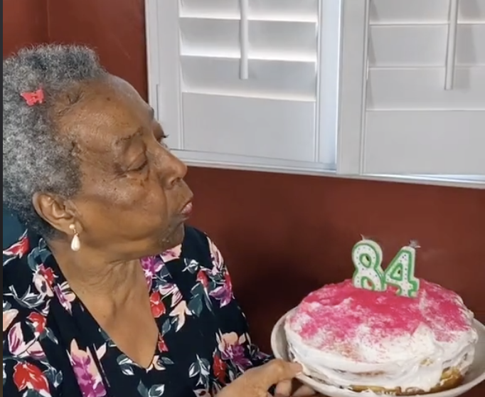 Have You Seen This? The sweetest birthday cake baking tutorial ever