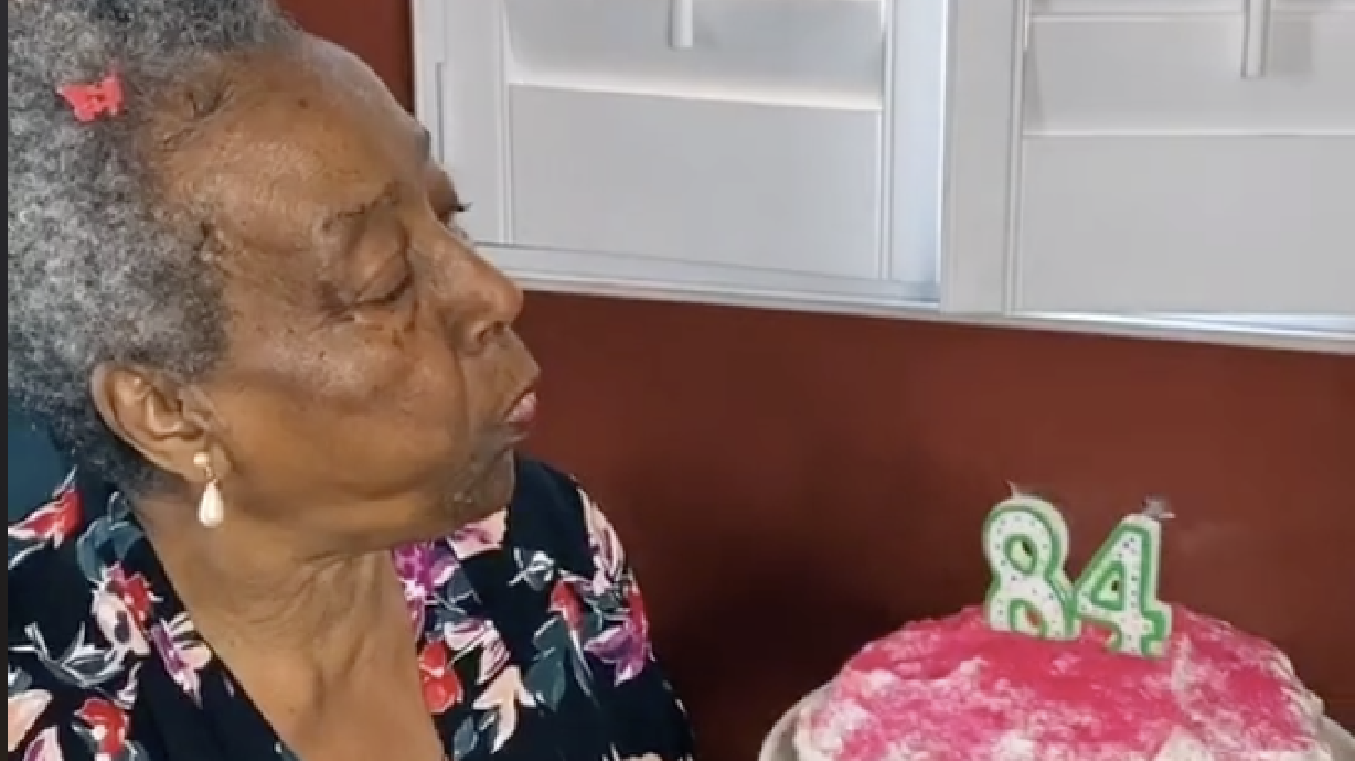 Have You Seen This? The sweetest birthday cake baking tutorial ever