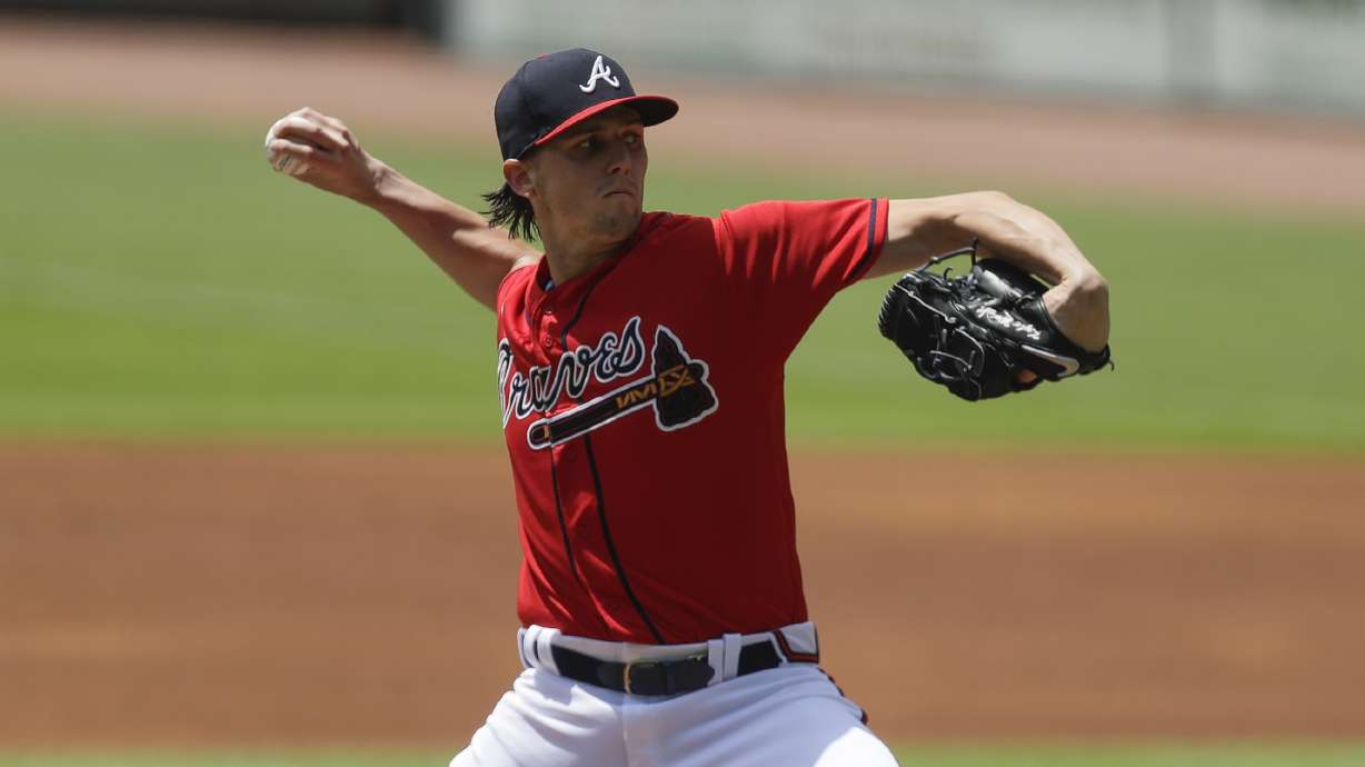 Braves beat Mets 4-0 for 5th win in row; Cespedes opts out