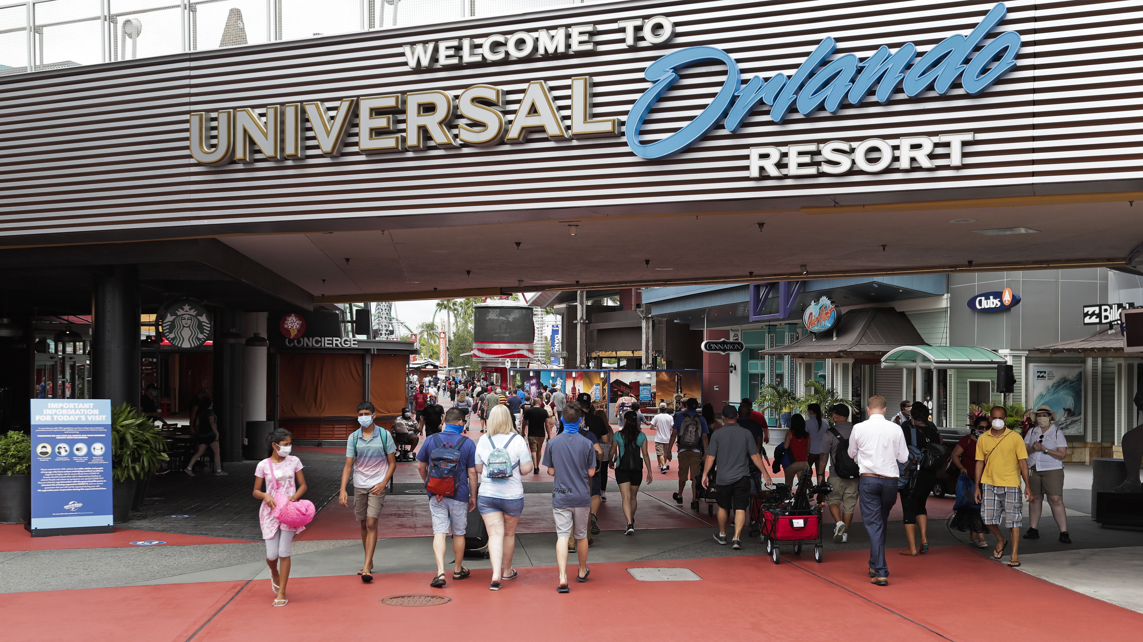Universal Orlando laying off undisclosed number of workers