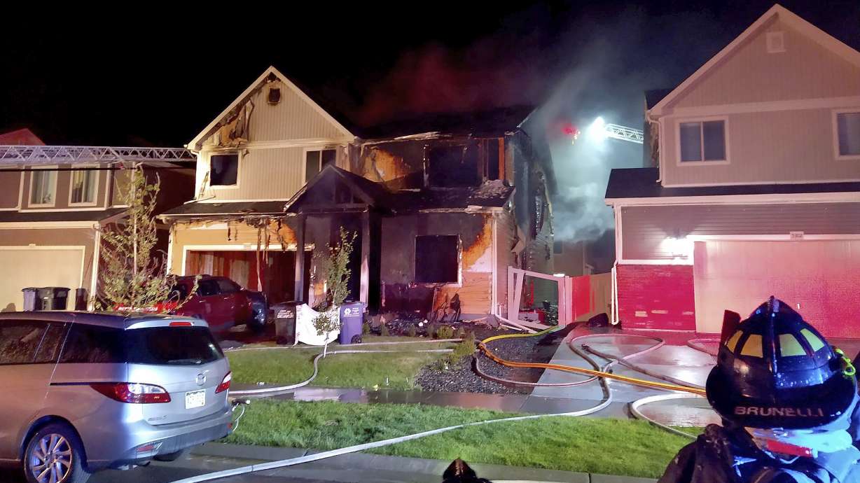 5 found dead in suspected arson fire at Denver home