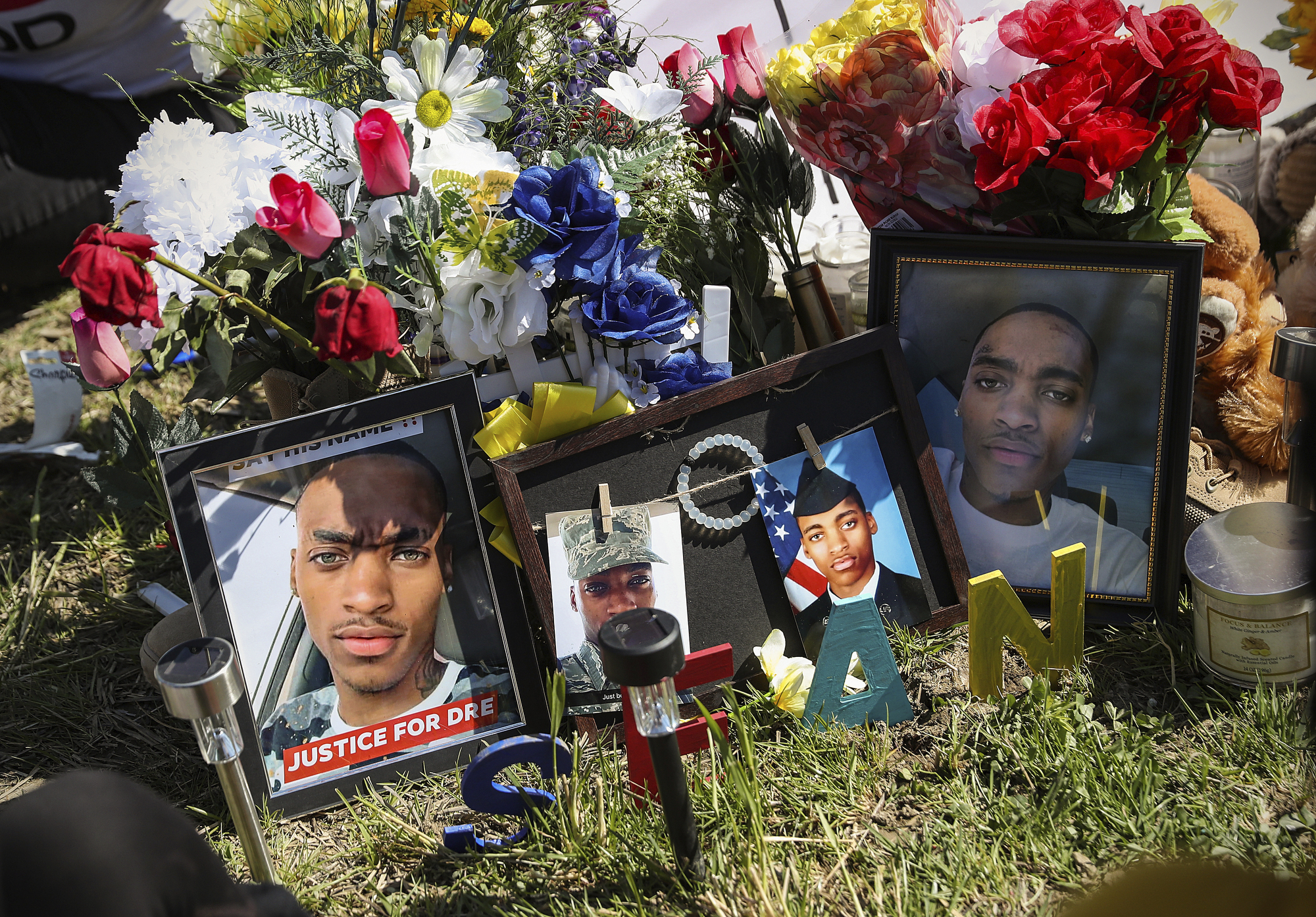 Family of Black man killed by officer gets autopsy report