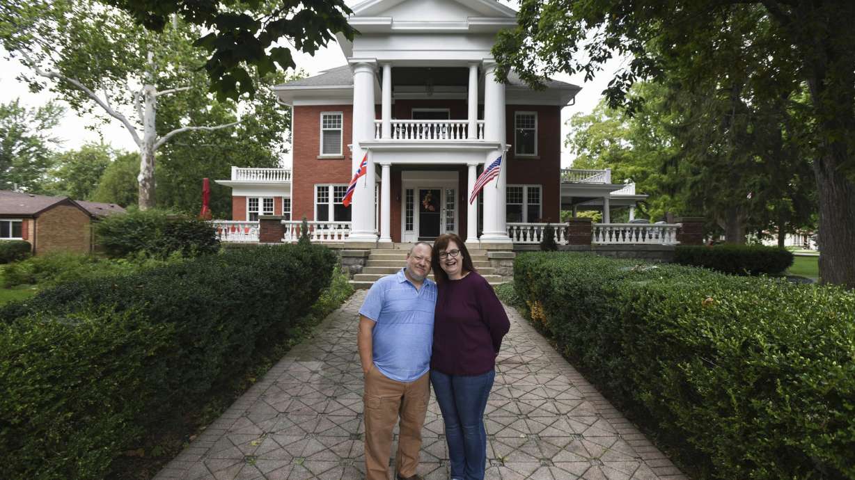 Couple in Confederate flag flap finds Scandinavian solution