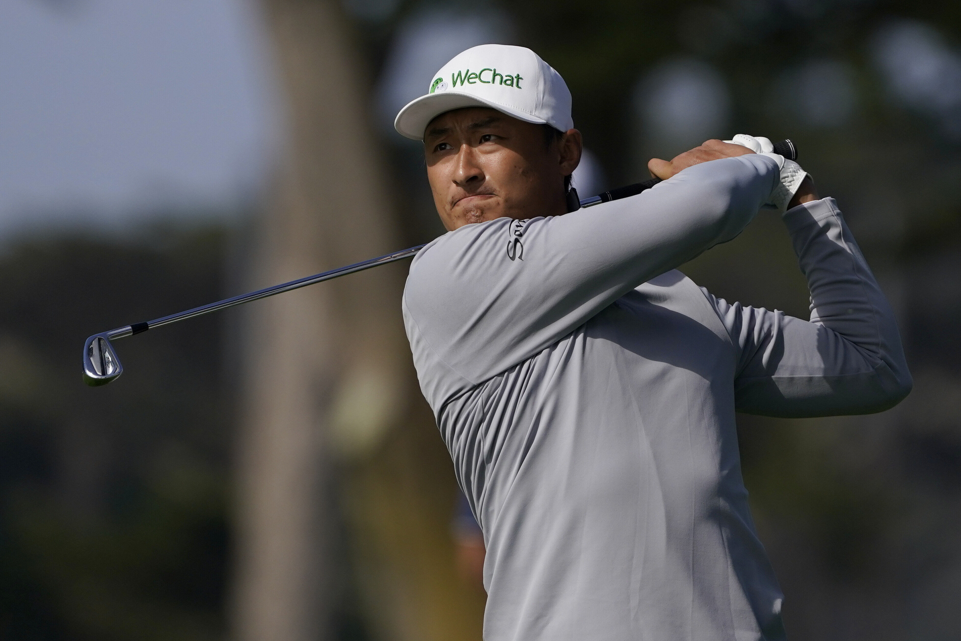Li at his best and builds early lead at PGA Championship