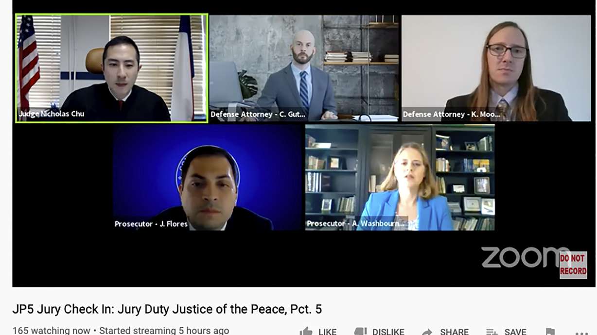 Texas court holds jury trial in traffic crime case over Zoom