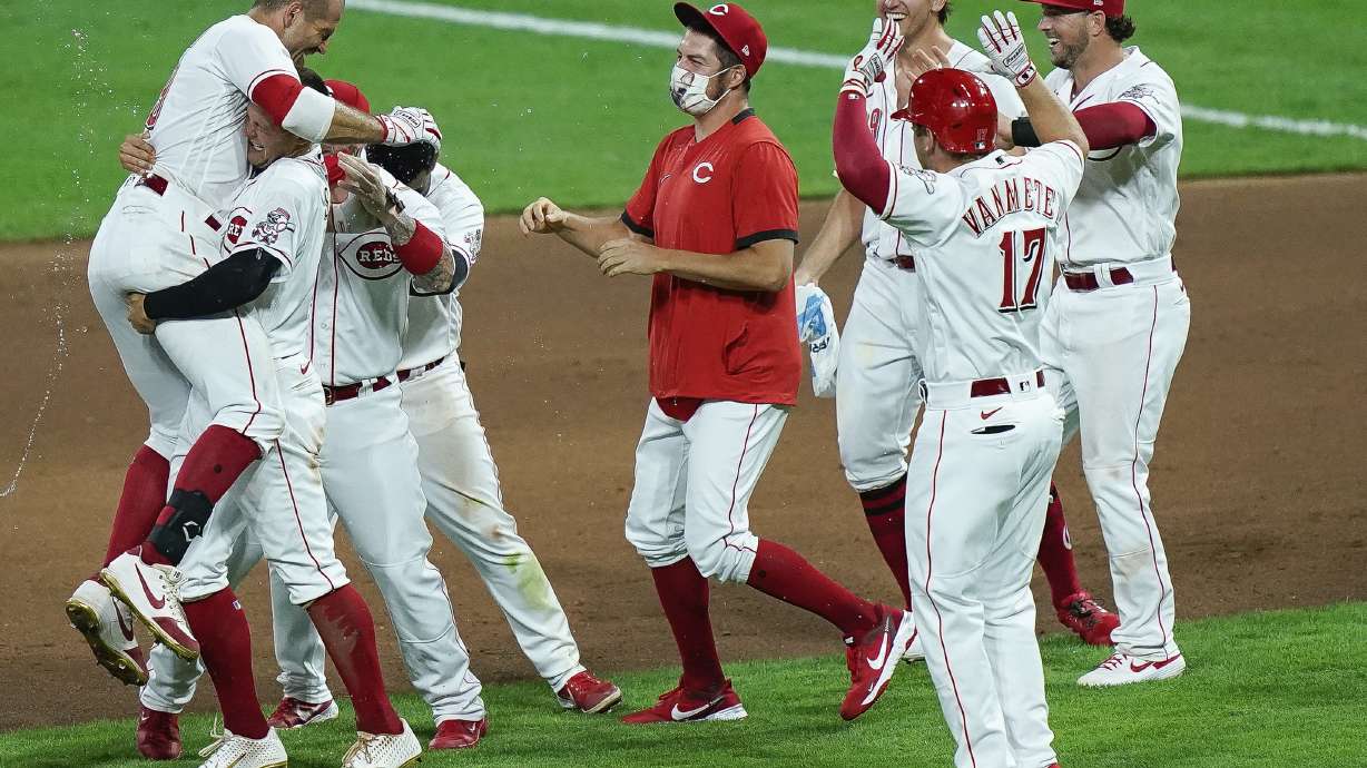 LEADING OFF: Pirates-Reds renew bitter rivalry, Acuña ailing