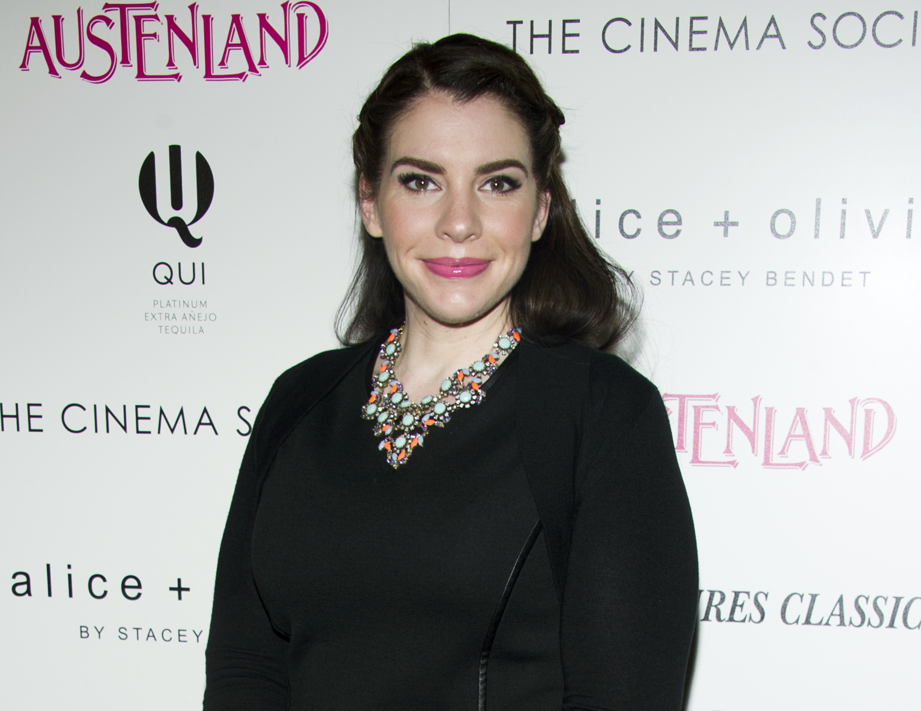 Stephenie Meyer says more 'Twilight' books are planned 