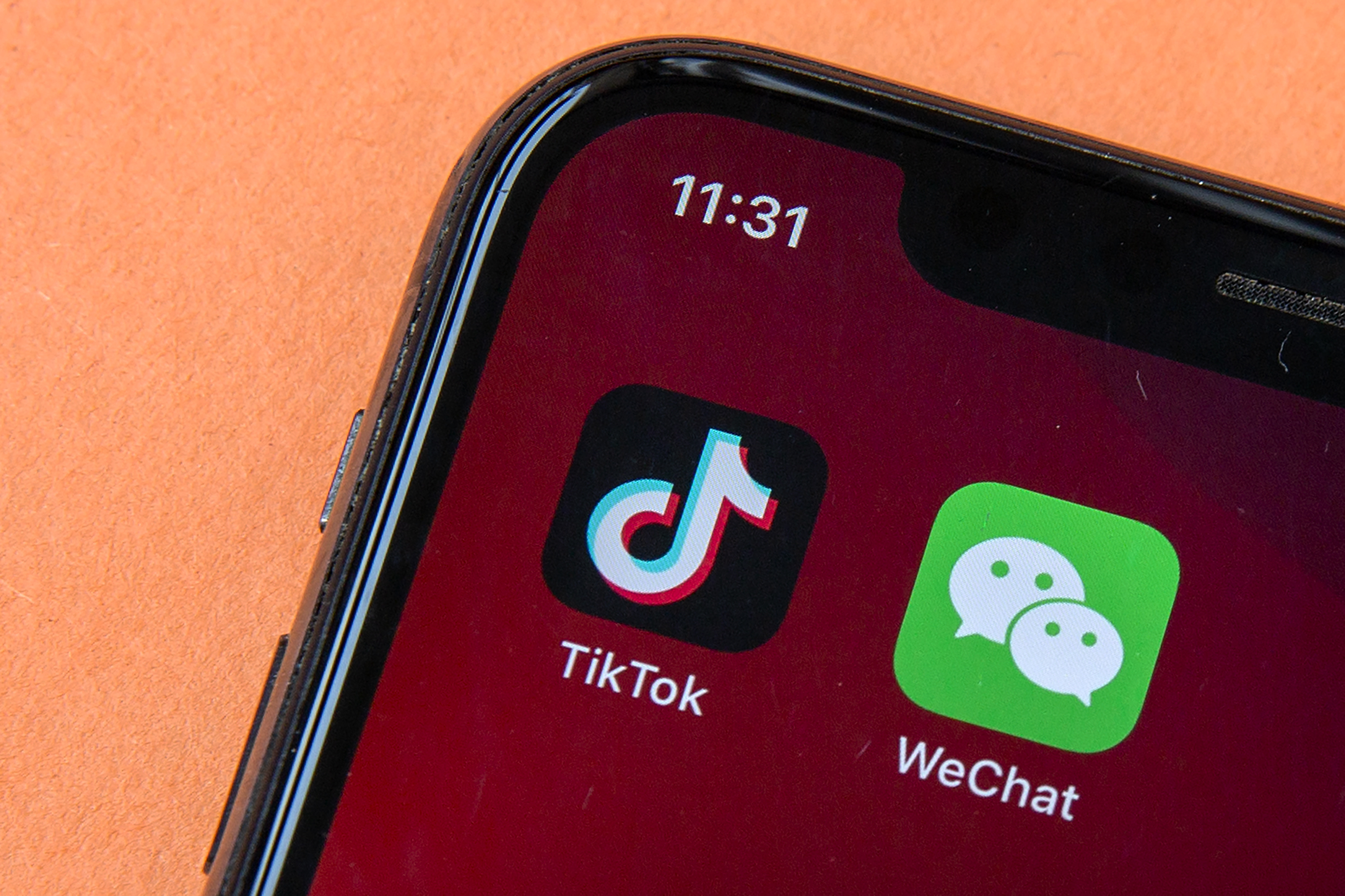 TikTok and its employees prepare to fight Trump over app ban