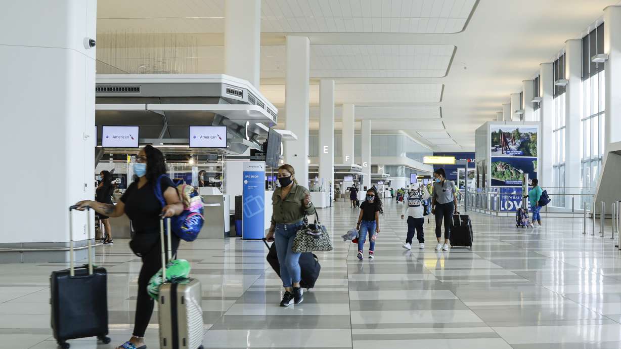 Federal judge upholds New York's COVID-19 travel quarantine