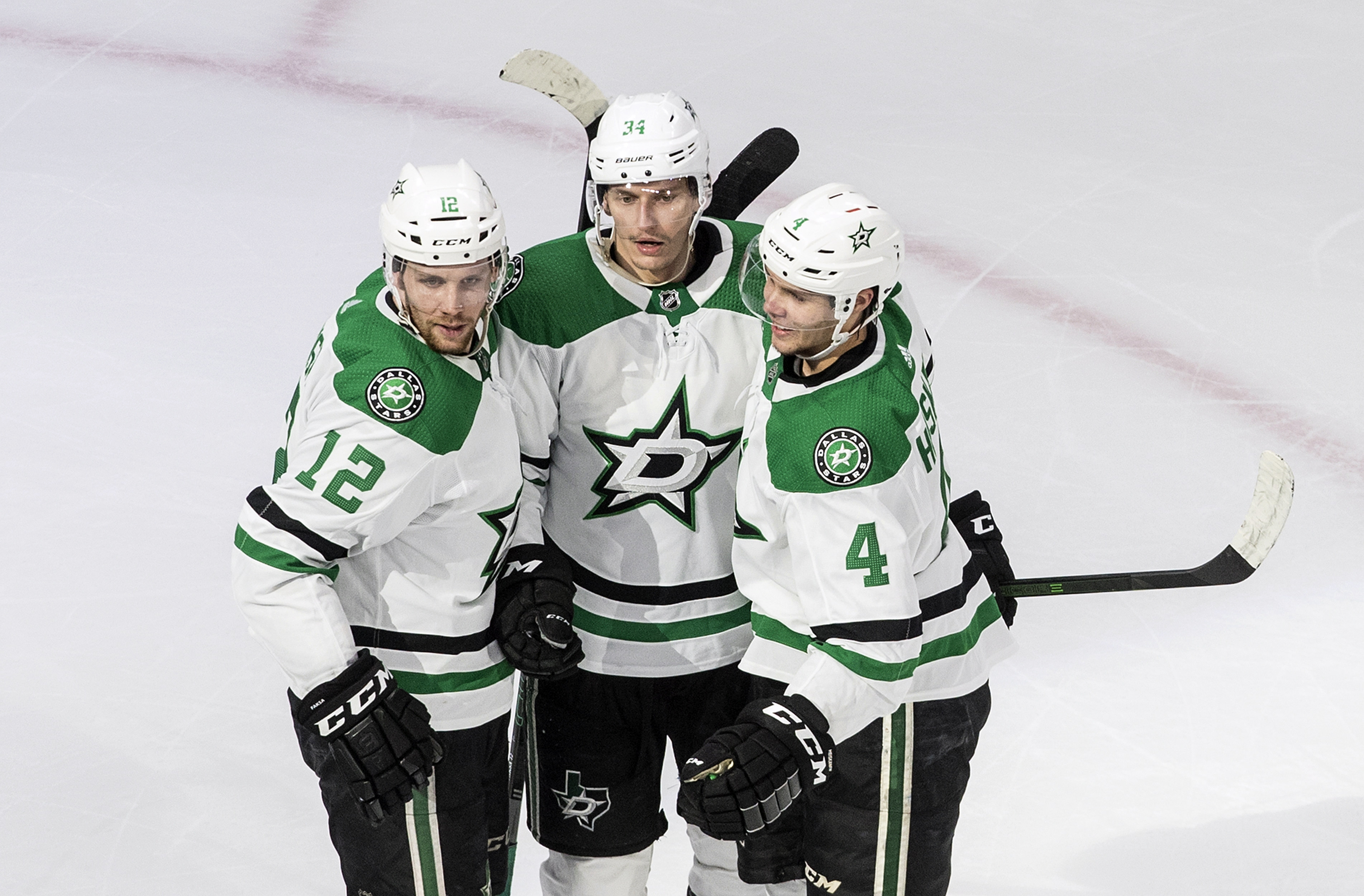 Stars win 5-4 in OT to tie Flames after Pavelski hat trick