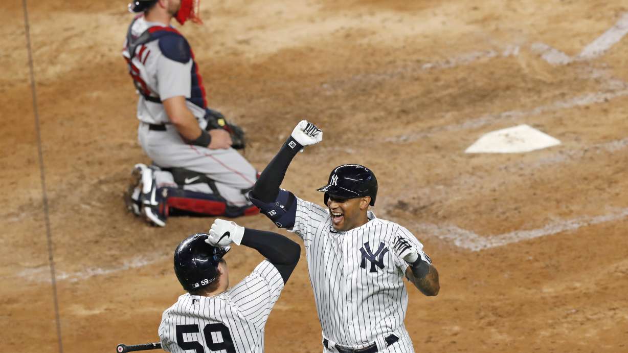 Yanks win 10th straight vs Red Sox, best streak since 1953