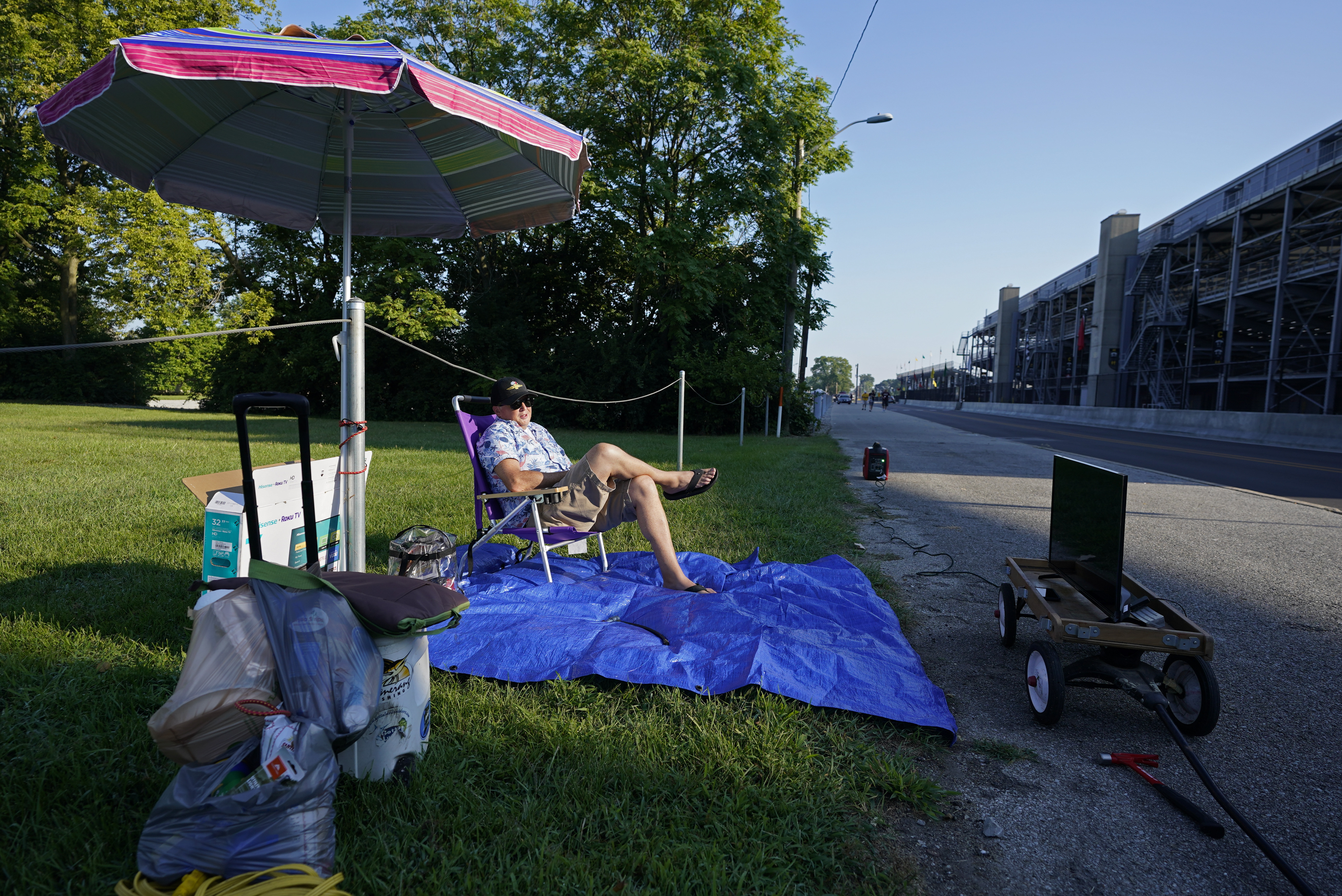 Indy 500 fans line gates around track to be part of race day