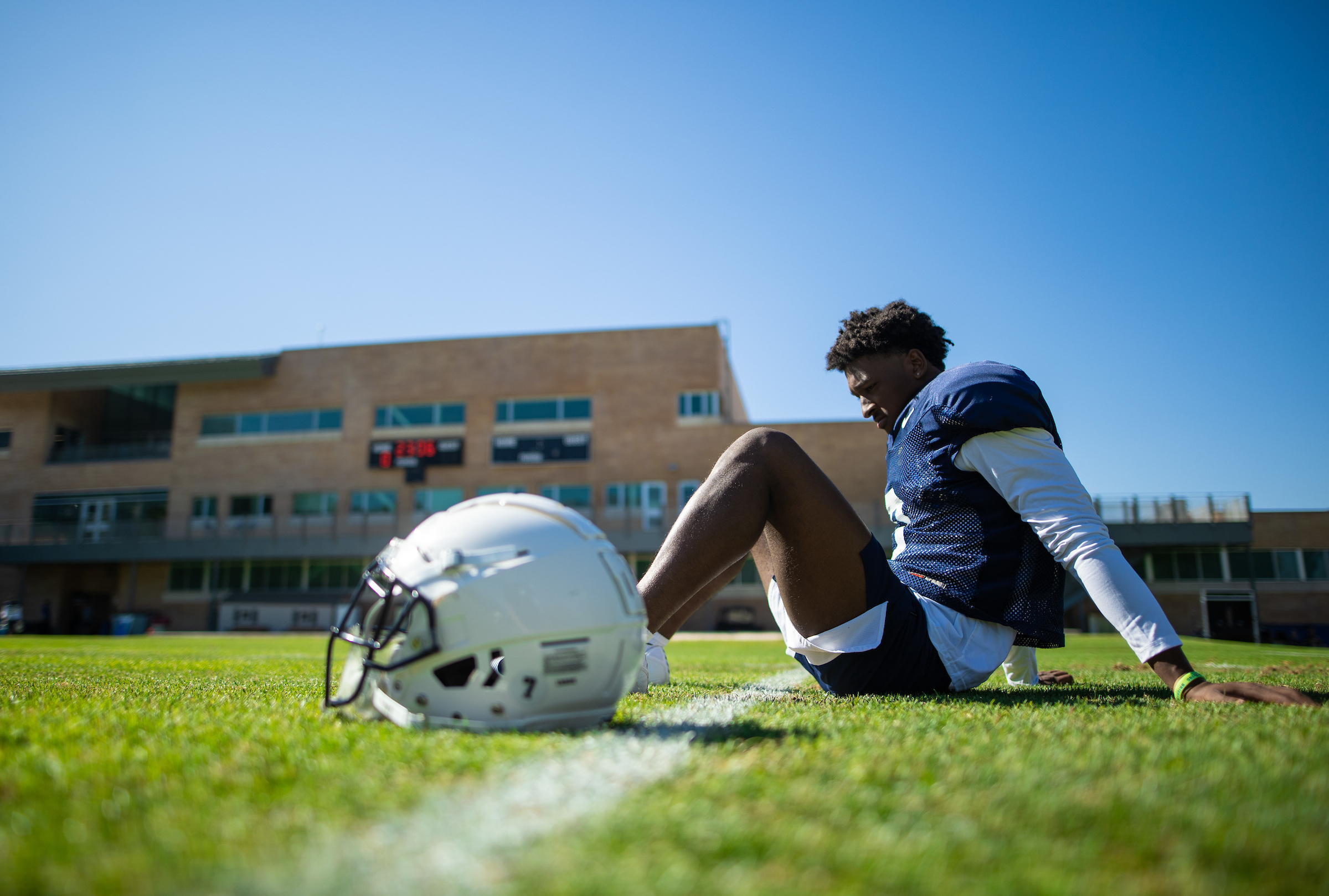 Epps, Kody 20FTB PRAC 8-12 047
20FTB PRAC 8-12
2020 BYU Football Fall Camp
Photo by Jaren Wilkey/BYU
8/12/20
© BYU PHOTO 2020
All Rights Reserved
photo@byu.edu (801)422-7322