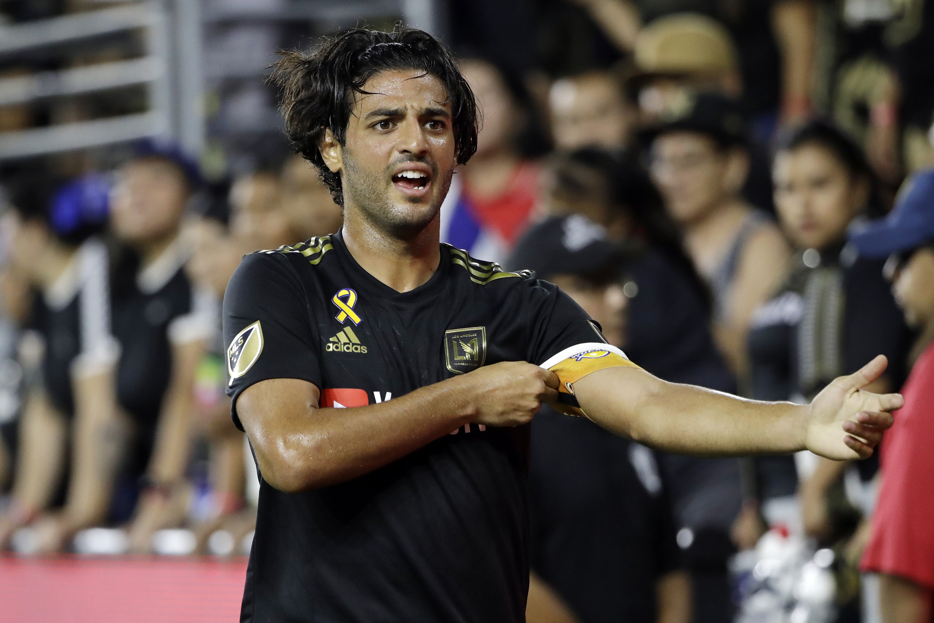 LAFC's Carlos Vela has knee injury, likely out a few weeks, including vs. RSL
