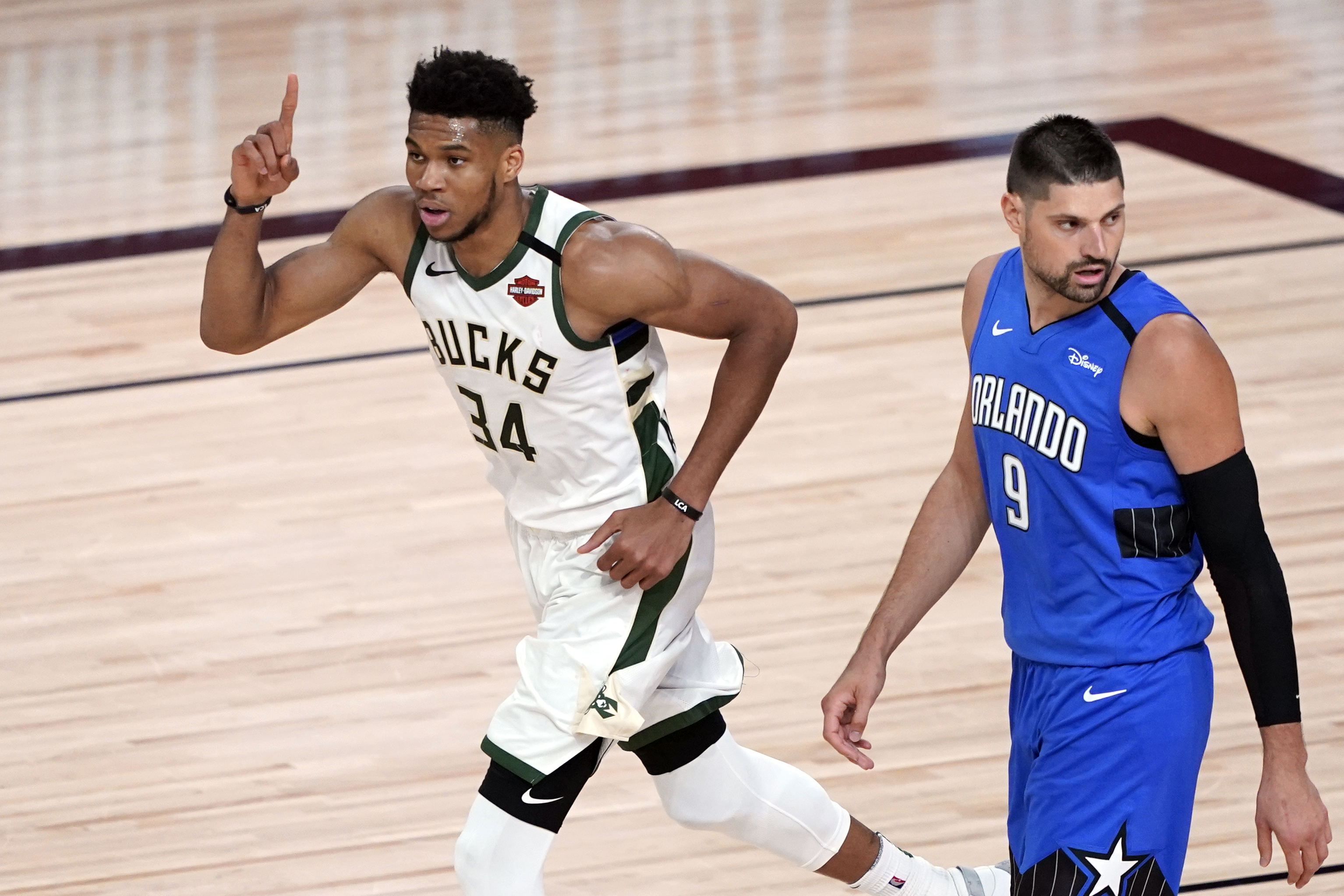 Bucks beat Magic 118-104, take series in 5 games