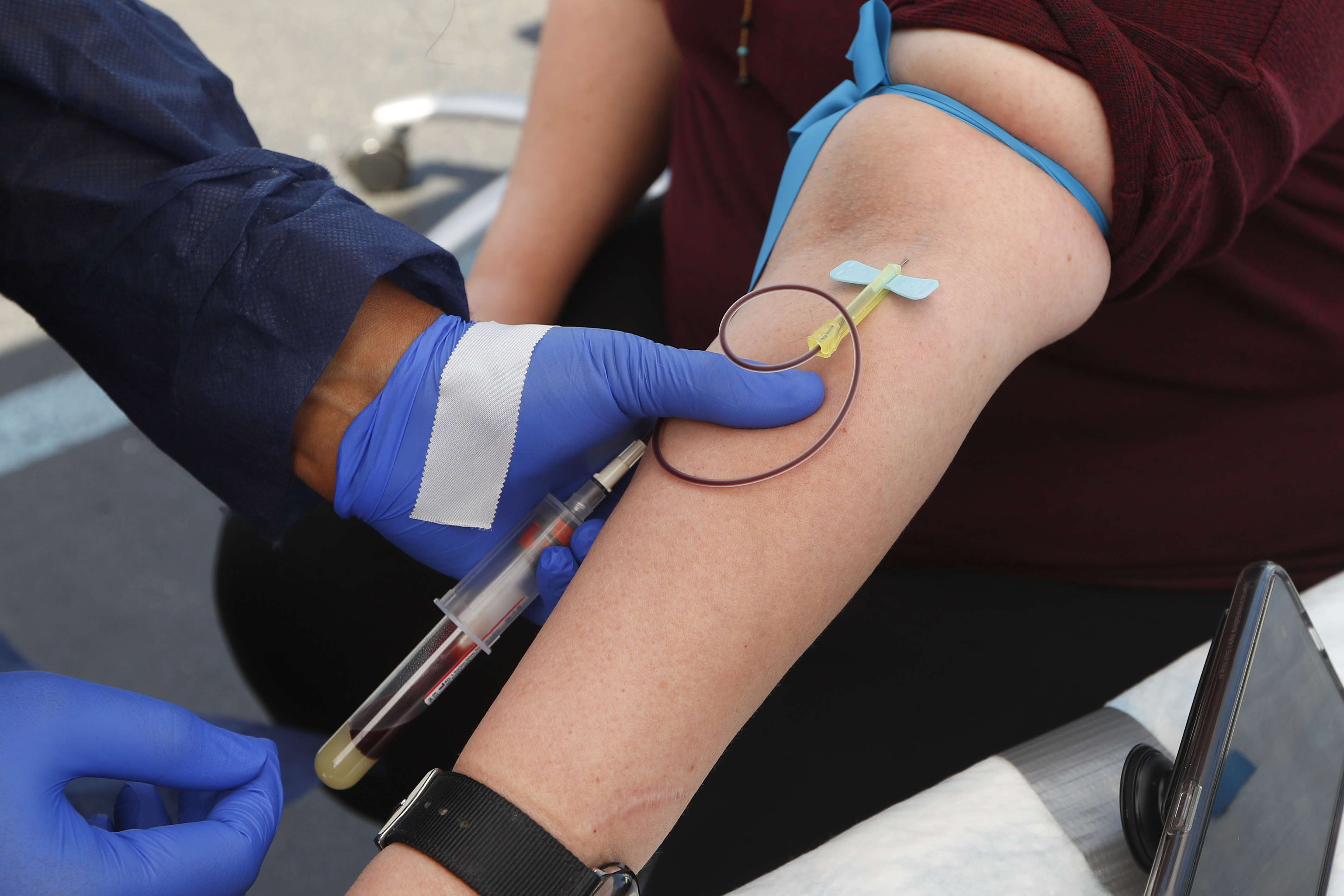 Large antibody study offers hope for virus vaccine efforts