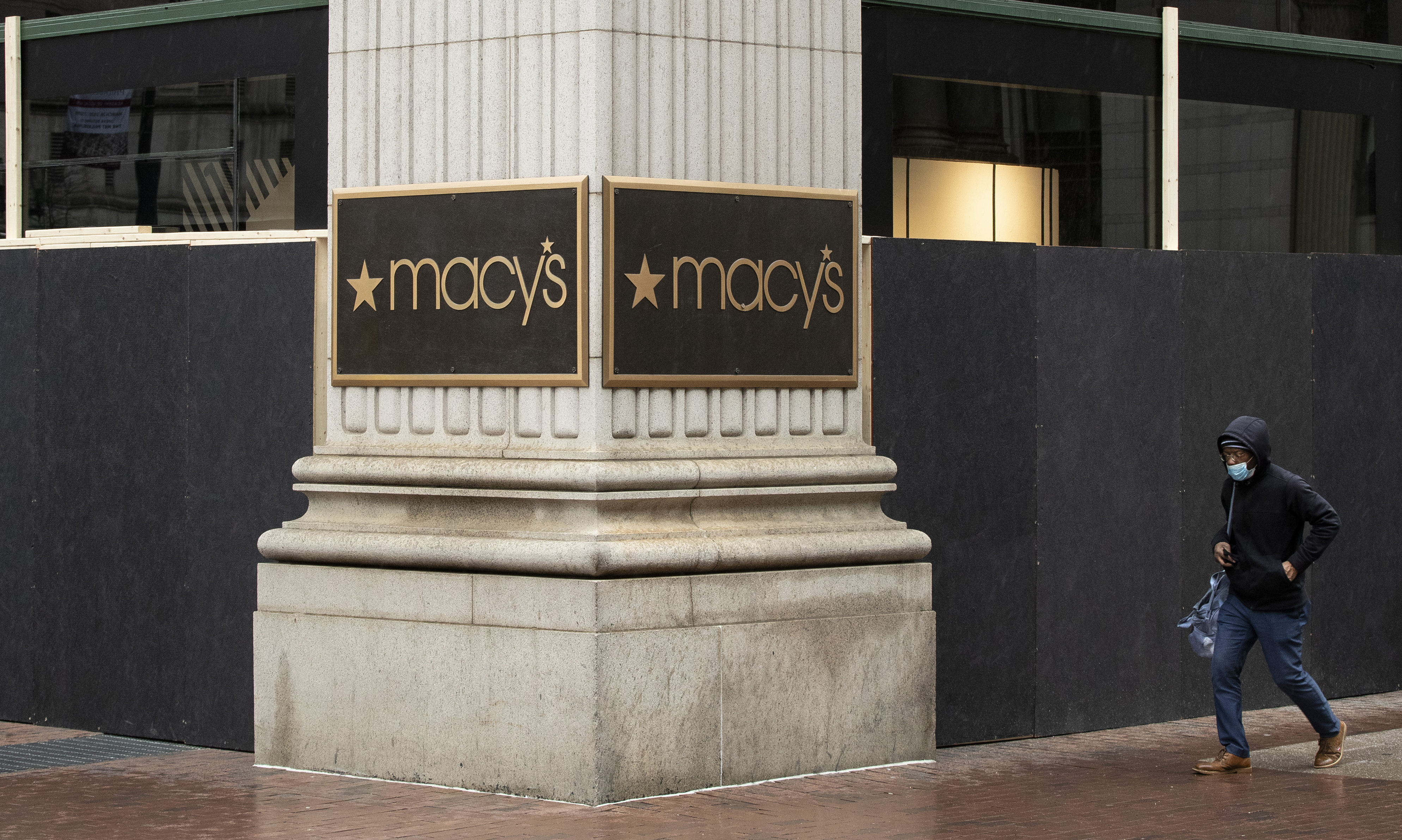 Macy's posts $431 million loss as sales drop 36%