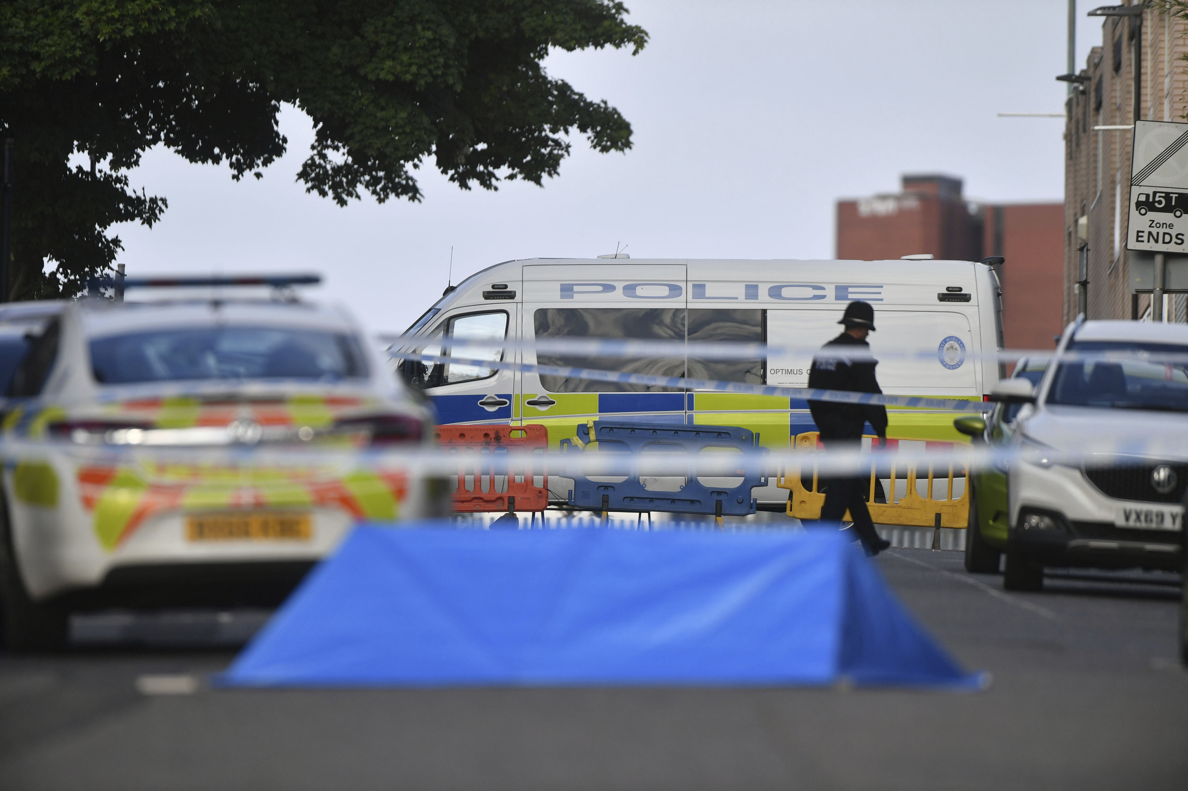 1 killed, 7 hurt in late-night stabbings in UK's Birmingham