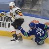 Return of Reaves adds more grit to Vegas-Dallas West final