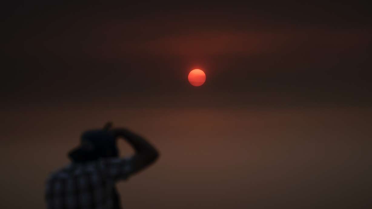 10 now dead in massive Northern California wildfire