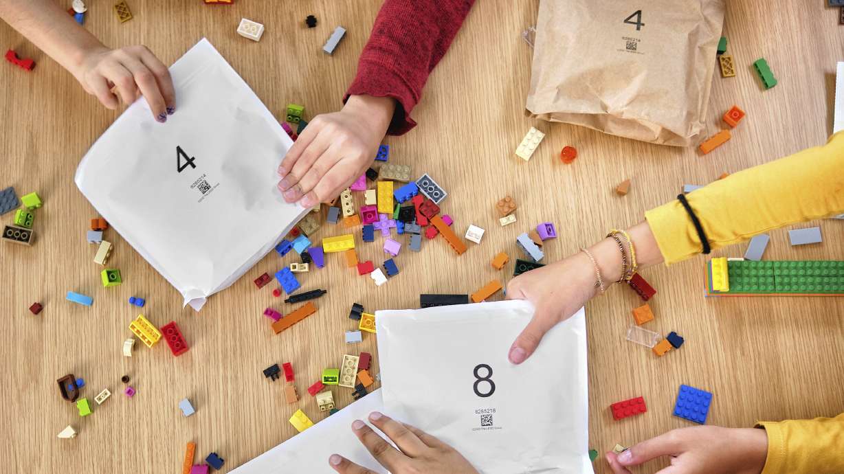 Lego to ditch plastic bags for paper ones in its boxed sets