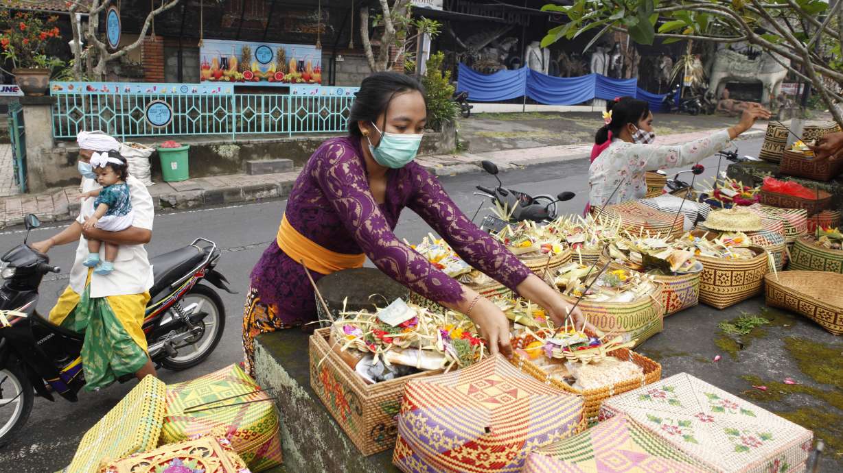 Asia Today: Vietnam to resume international flights