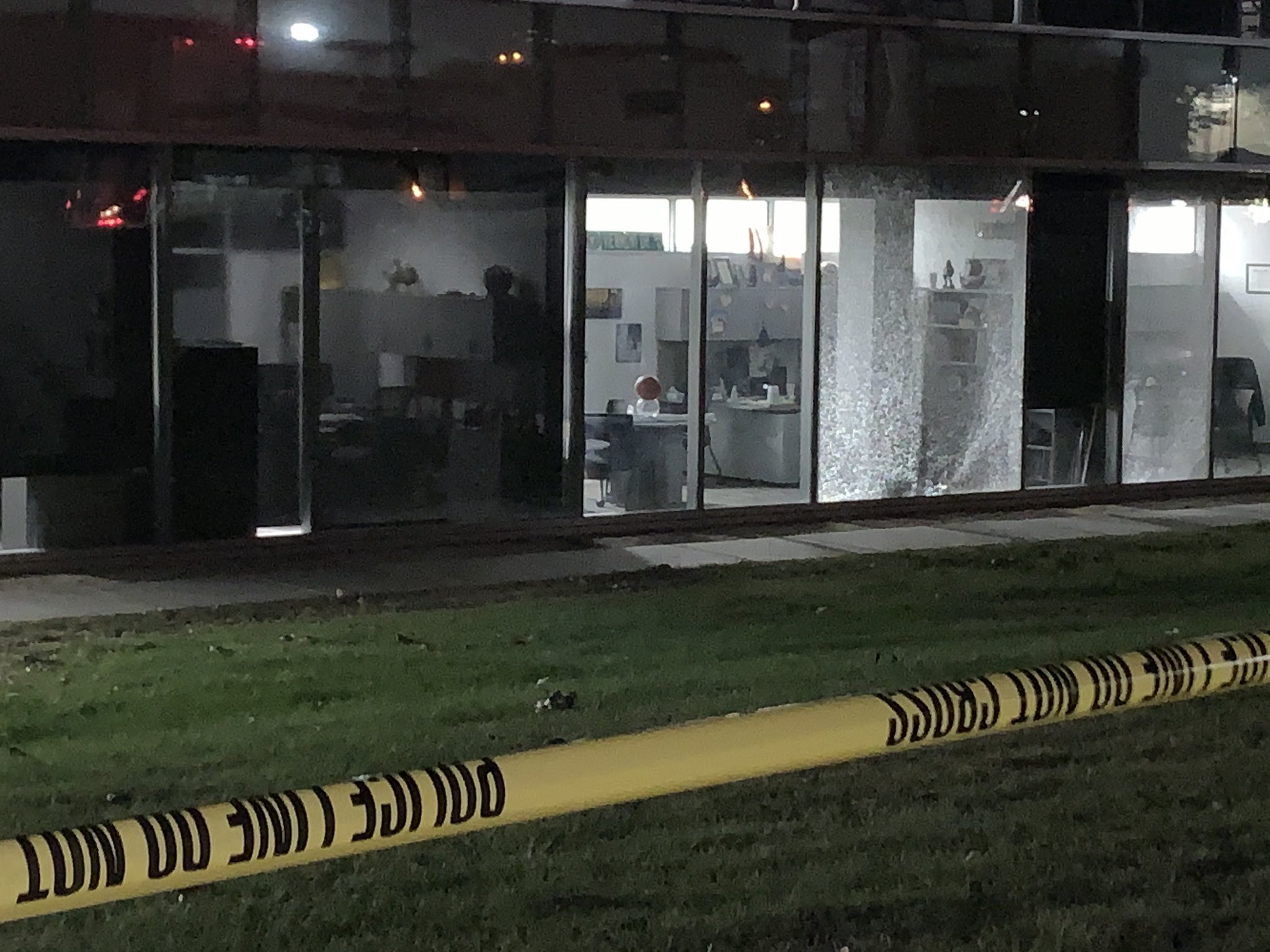 Police shoot, kill man who fired at them at Viewmont High School; classes delayed 2 hours