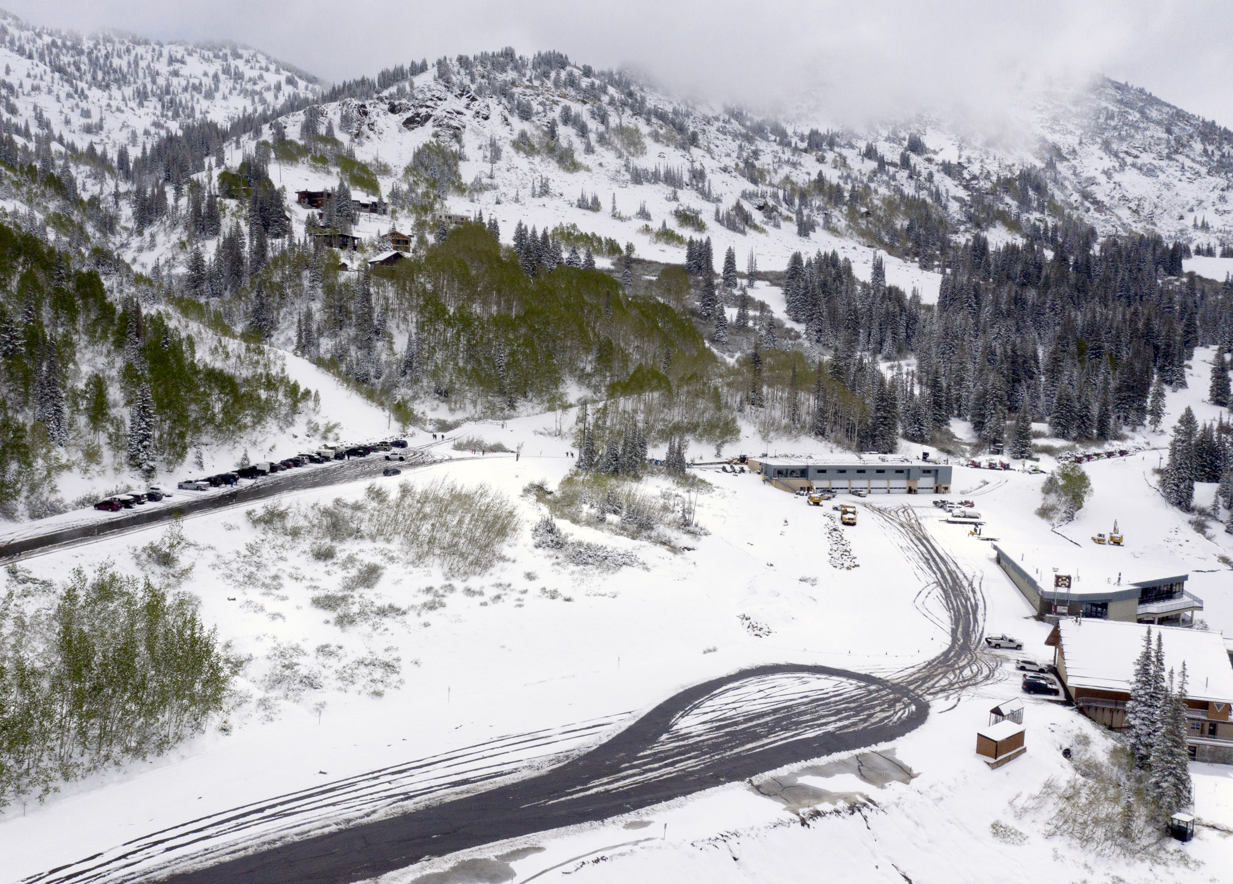 Gondolas? Trains? Buses? Commission unveils possible ideas for future Salt Lake, Summit travel