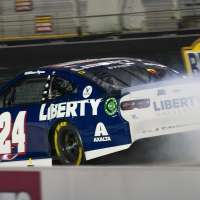 Kevin Harvick nabs 9th win of season to roll into 2nd round