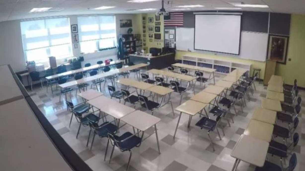classroom, clean, sanitized, covid, school