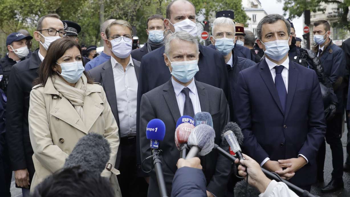 Suspect claims prophet caricatures prompted Paris stabbings