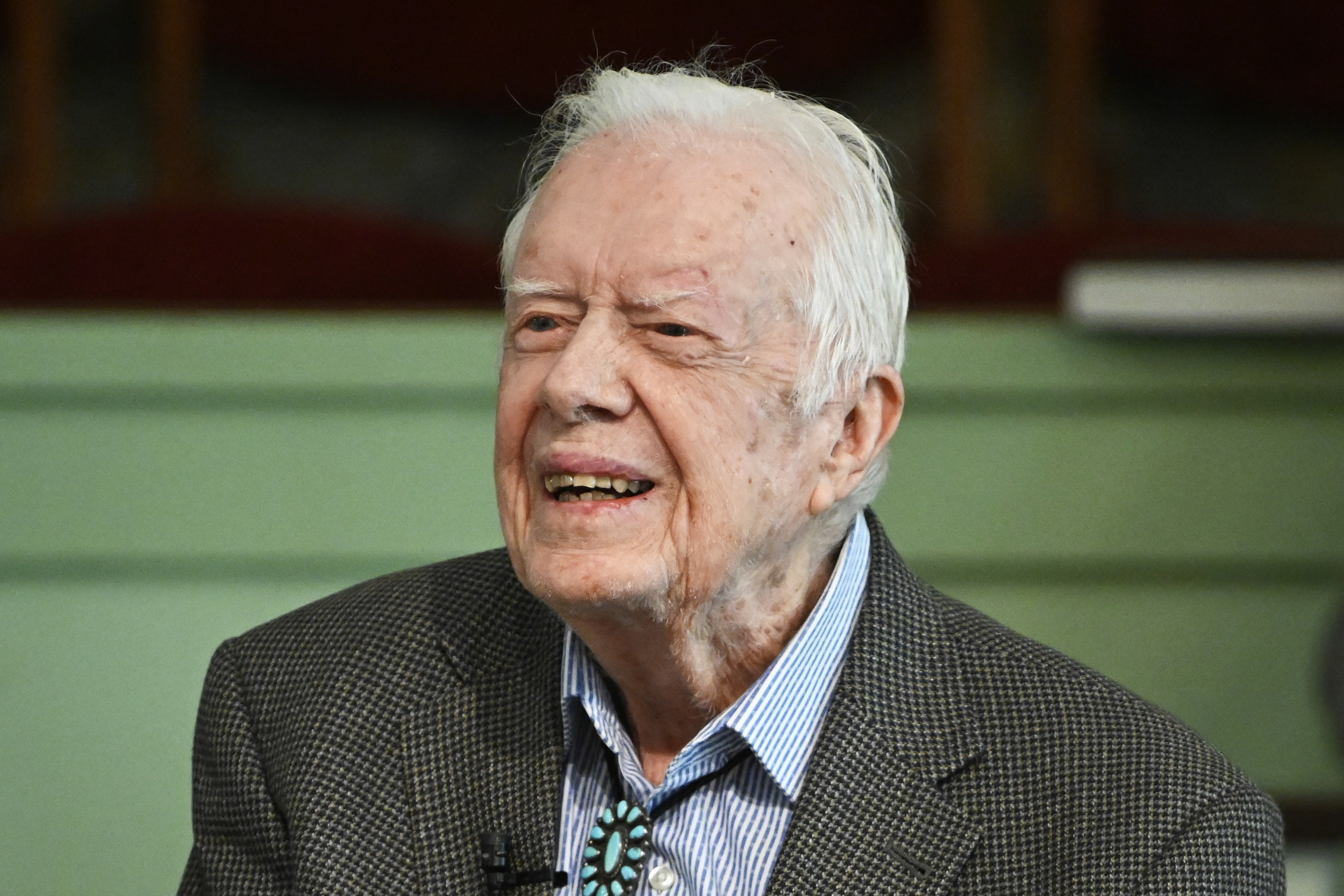 A mask and parade: Jimmy Carter celebrates 96th birthday