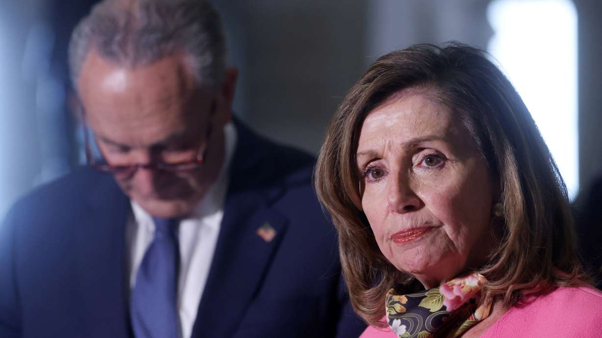 FILE PHOTO: U.S. House Speaker Nancy Pelosi (D-CA) and Senate Minority Leader Chuck Schumer (D-NY) speak to reporters after their coronavirus relief negotiations with Treasury Secretary Steven Mnuchin and White House Chief of Staff Mark Meadows at the U.S. Capitol in Washington, U.S. August 7, 2020. REUTERS/Jonathan Ernst
